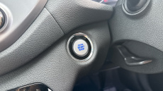 Hyundai Tucson 2.0 CRDi Blue Drive Premium SE 5dr 2WD Diesel Estate